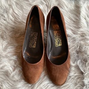 Ferragamo brown suede 2 inch heel pumps
